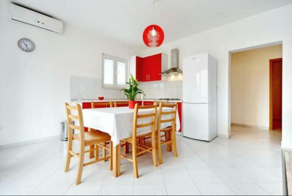 Apartment Simun Podgora Esterno foto
